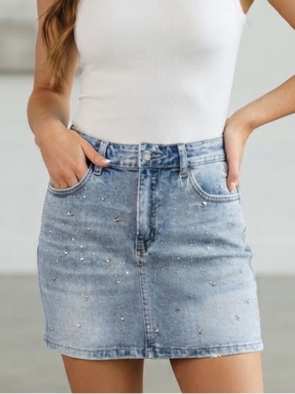 Muy Muy Denim Mini Skirt Size L Blue Star Studded NWT